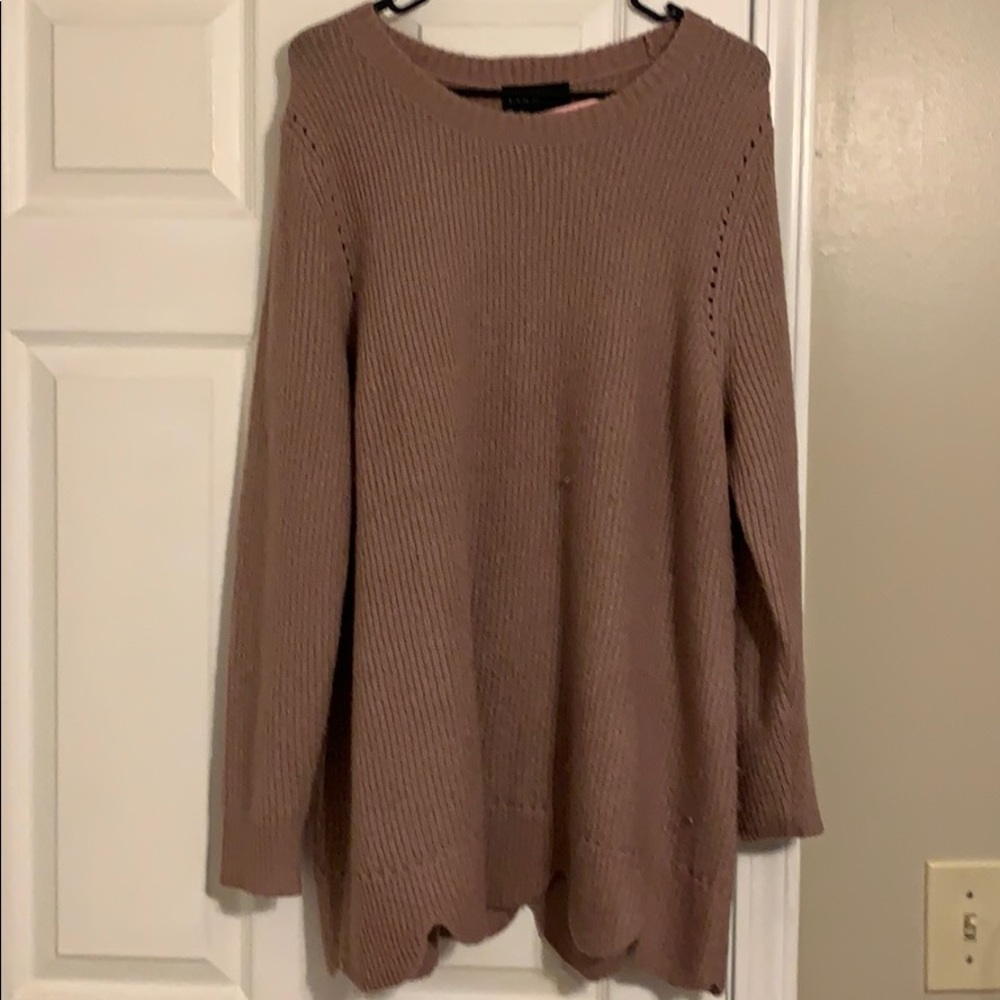 Beautiful scalloped sweater